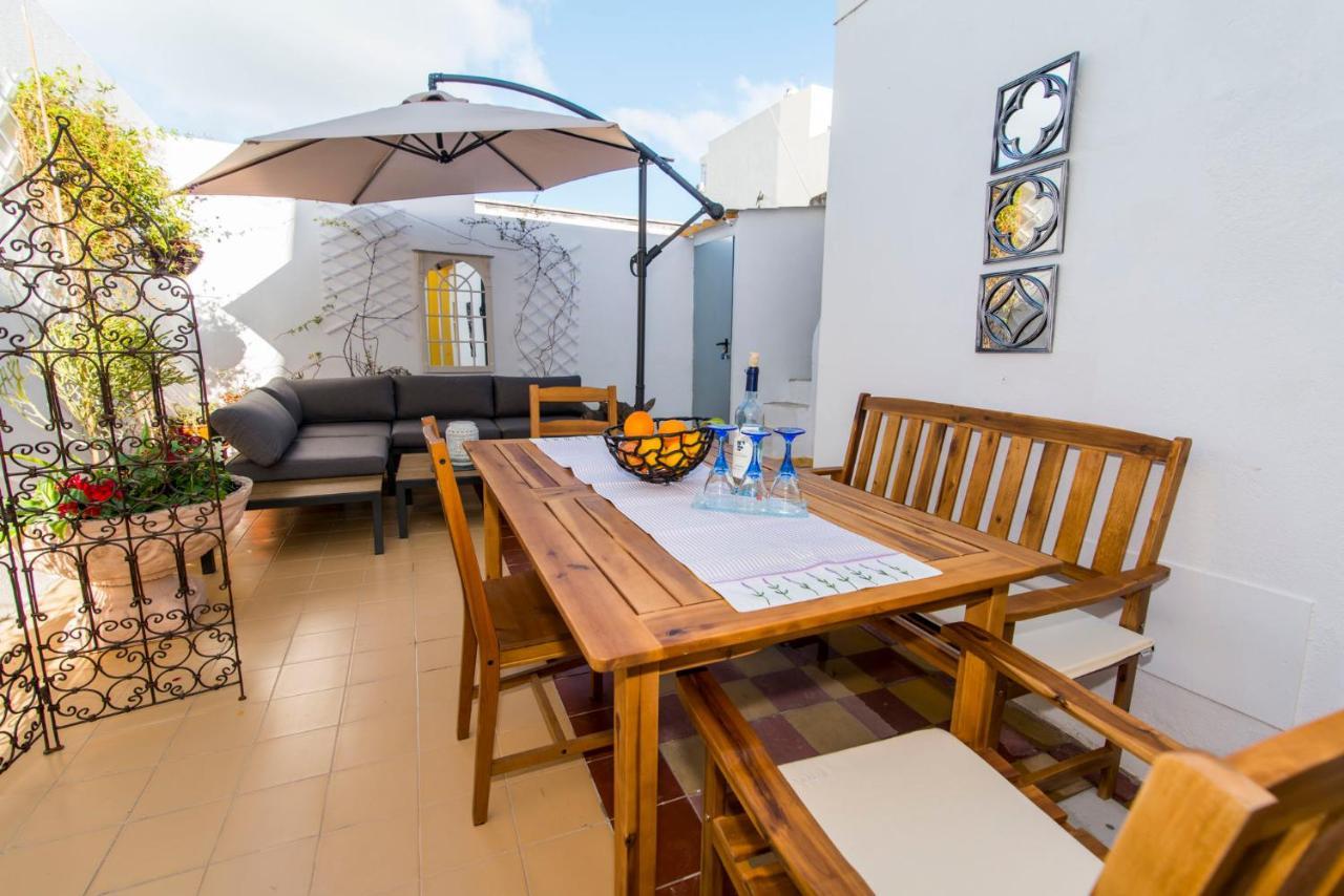 Charming Town House Just 500M From The Marina And Its Well Known Typical Market Olhão Exterior photo