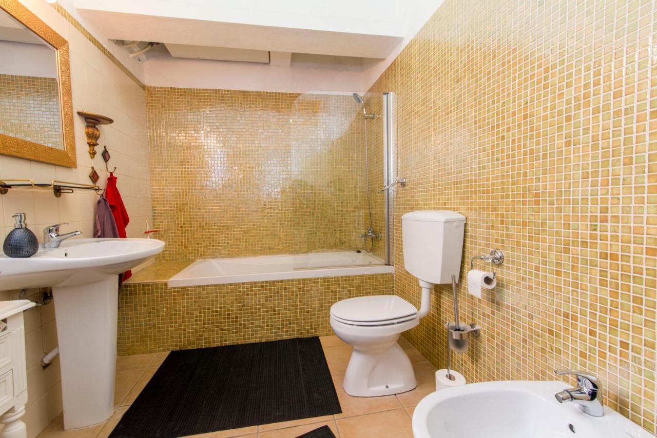 Charming Town House Just 500M From The Marina And Its Well Known Typical Market Olhão Exterior photo