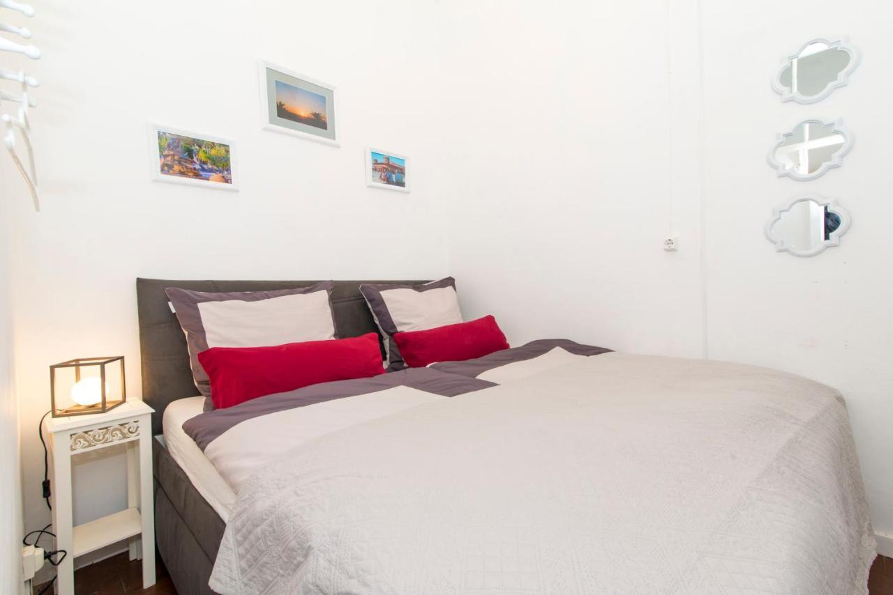 Charming Town House Just 500M From The Marina And Its Well Known Typical Market Olhão Exterior photo