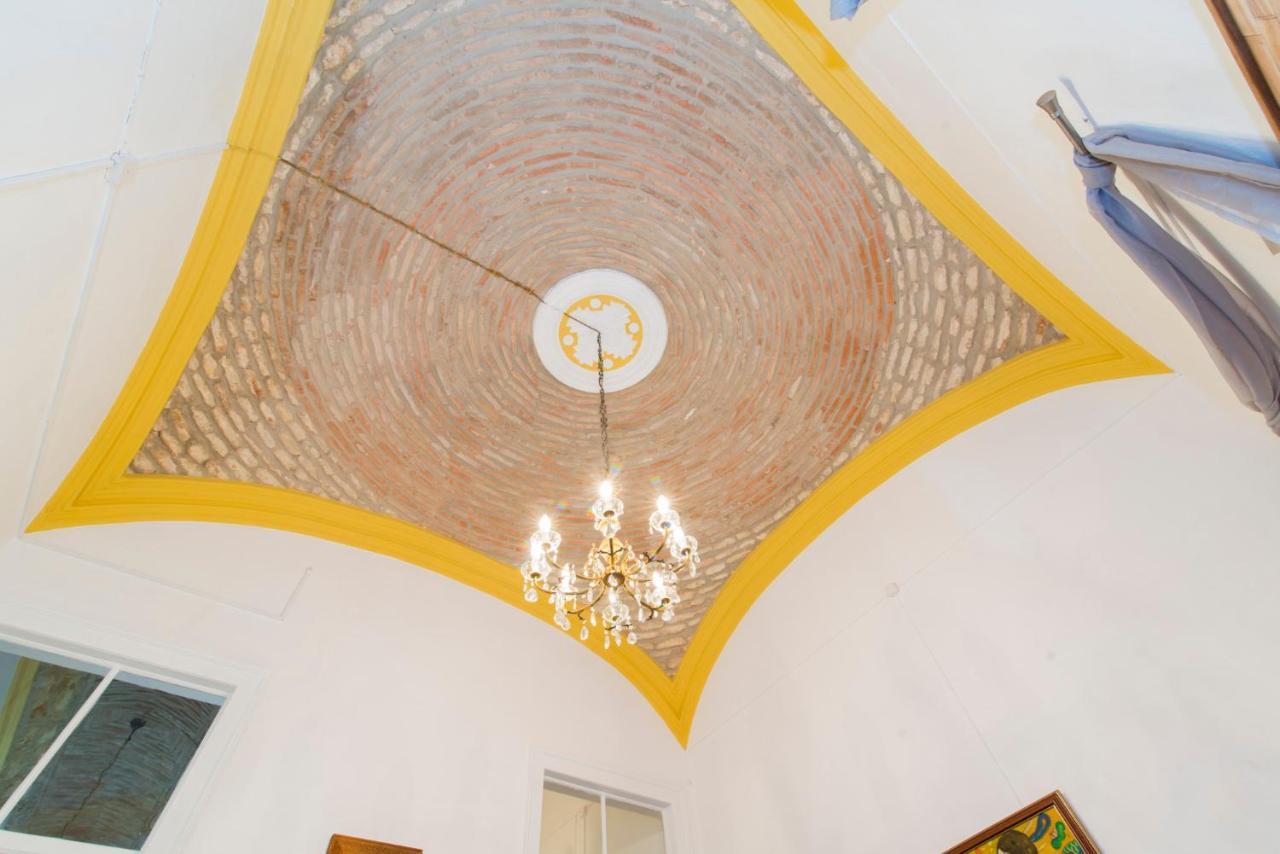 Charming Town House Just 500M From The Marina And Its Well Known Typical Market Olhão Exterior photo